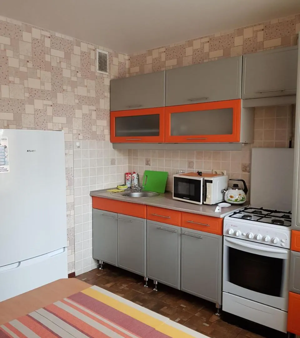 Apartment On Metro Mihalova Minsk Vitryssland